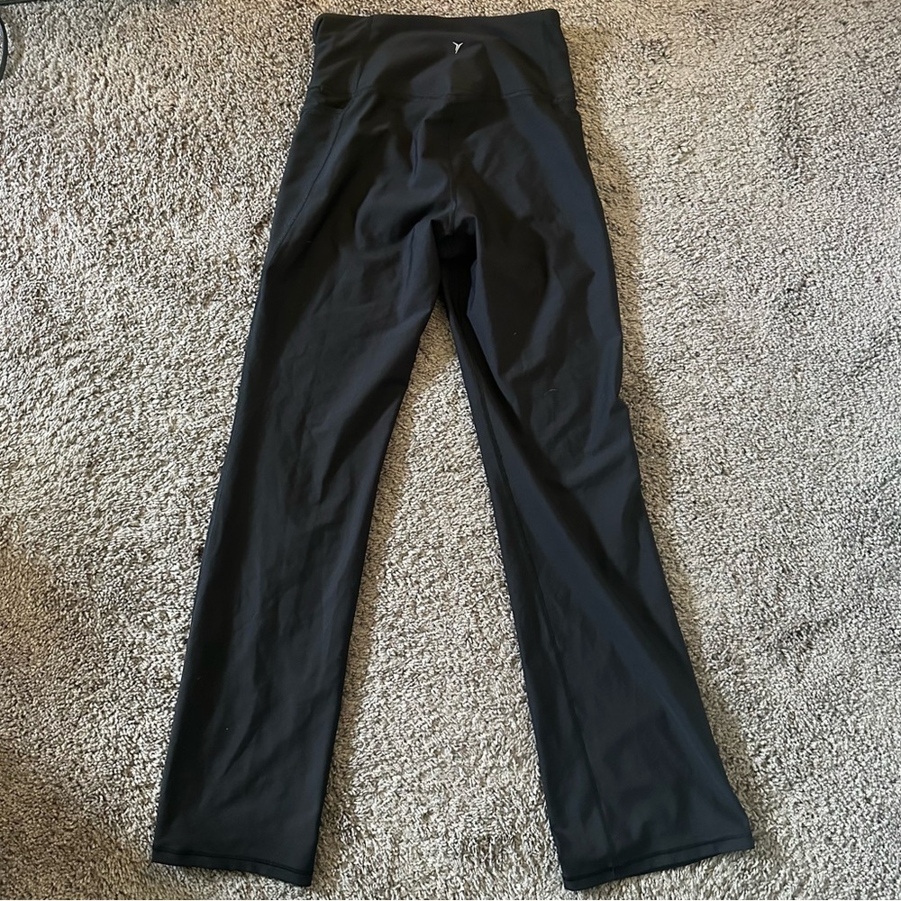 Old Navy Active Black Flare Leggings